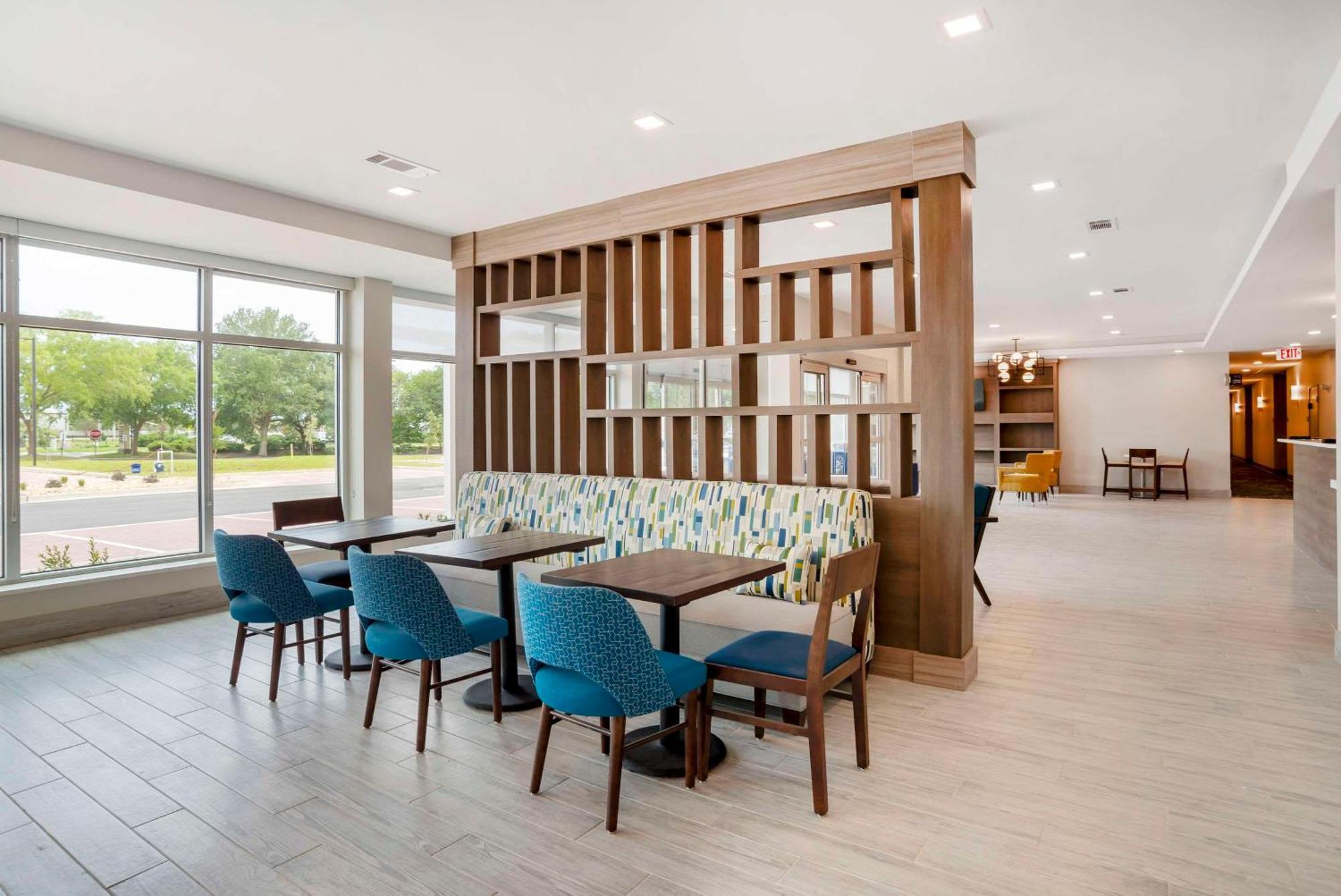 Comfort Inn & Suites Destin Near Henderson Beach Miramar Beach Esterno foto